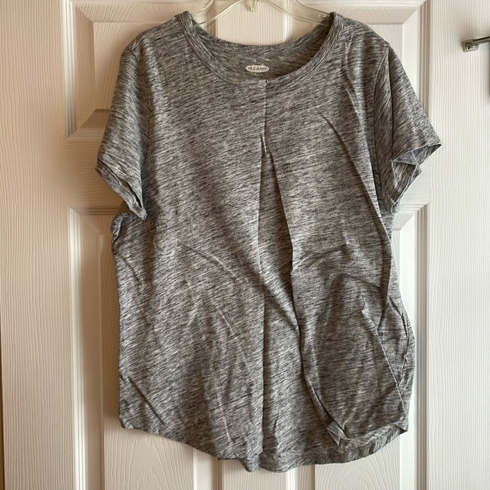 Old Navy t-shirts. Everywhere L Tall